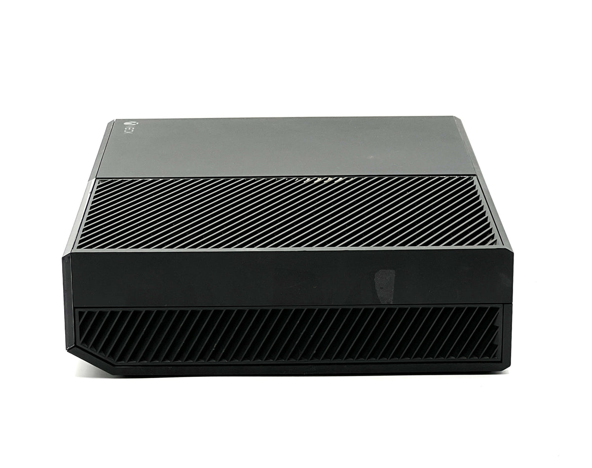 Xbox One Standard Edition Console - 7UV-00077 - Image 4