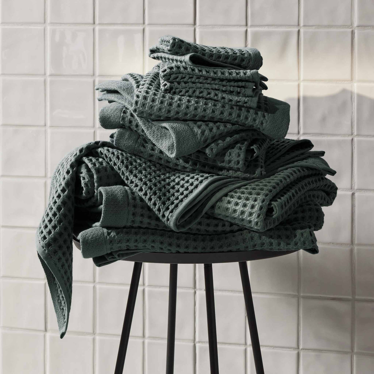 Dreamweave Waffle Bath Sheet Bundle - Image 18