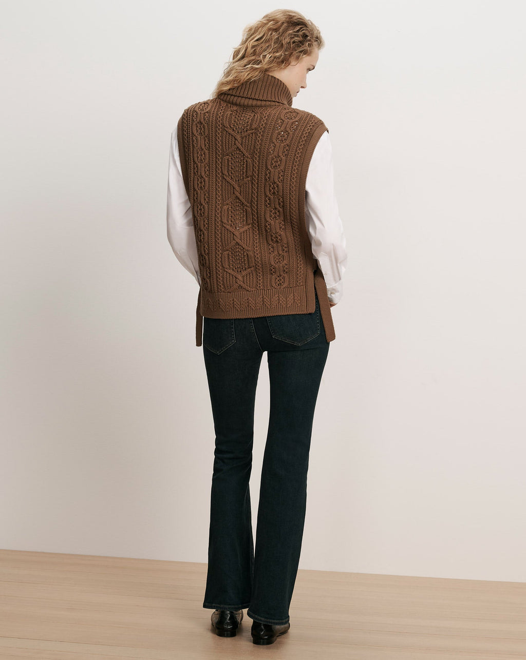 Bentleigh Merino Wool Vest - Image 5
