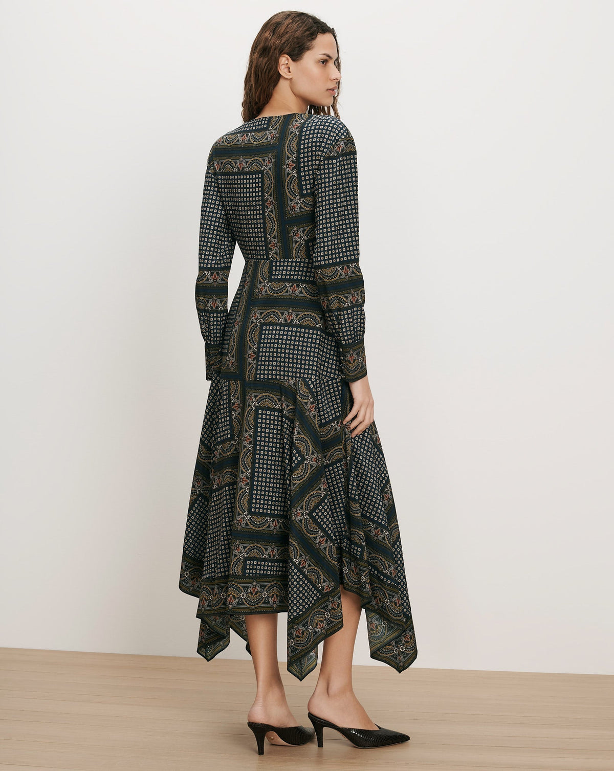 Skye Scarf-Print Midi Dress - Image 4