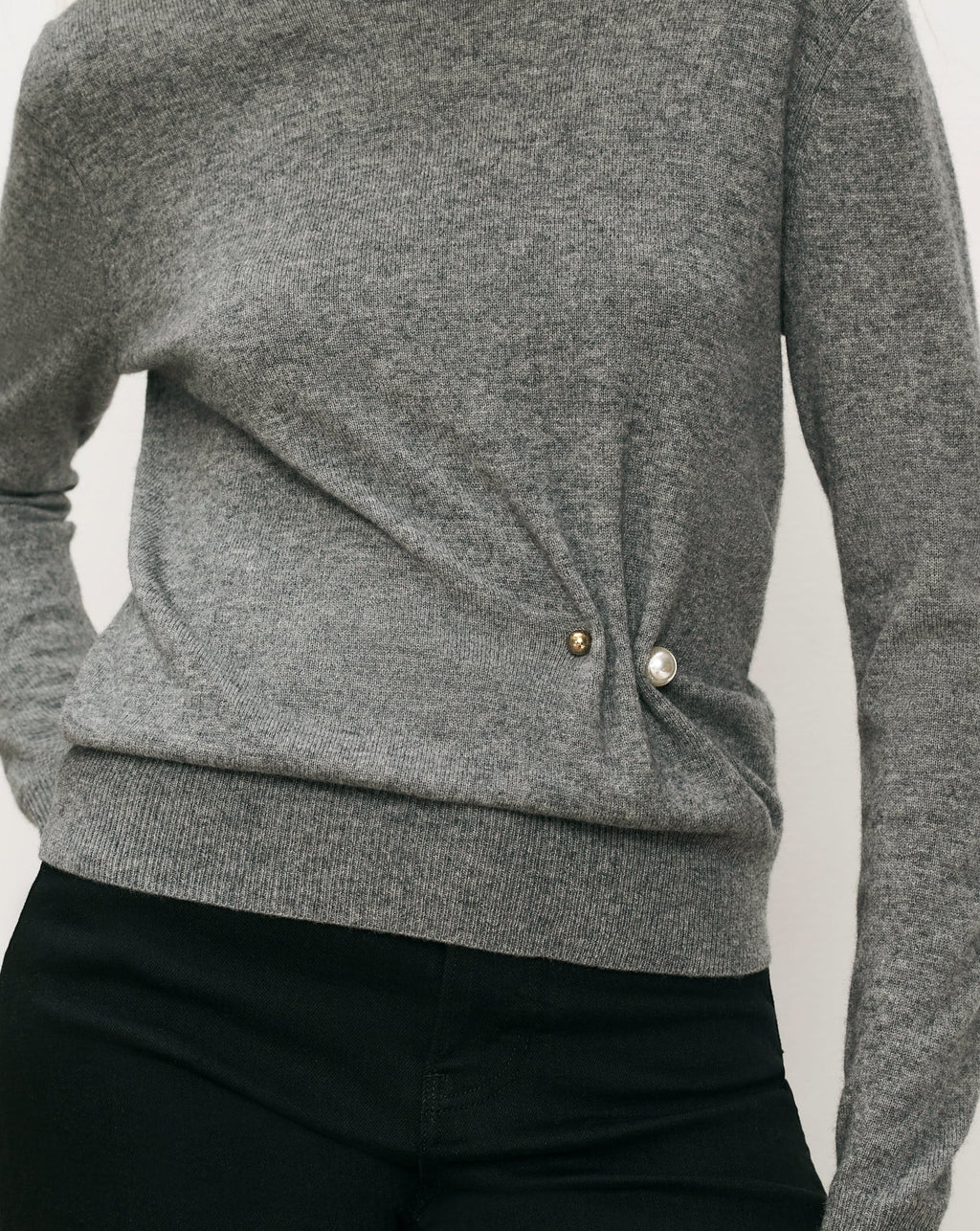 Frankie Brooch Pullover - Image 5