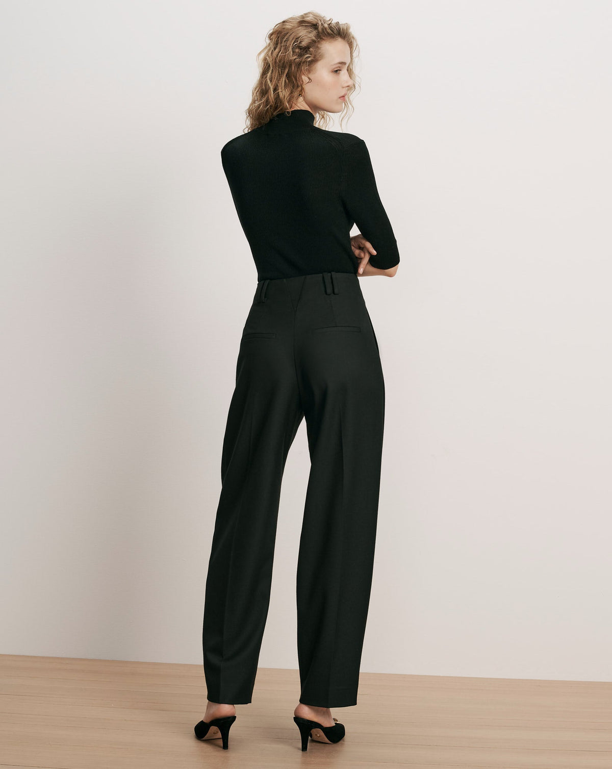 Whitlock Barrel Pant - Image 4