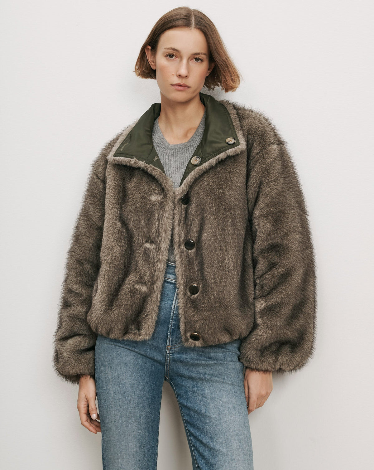 Varell Reversible Jacket - Image 4
