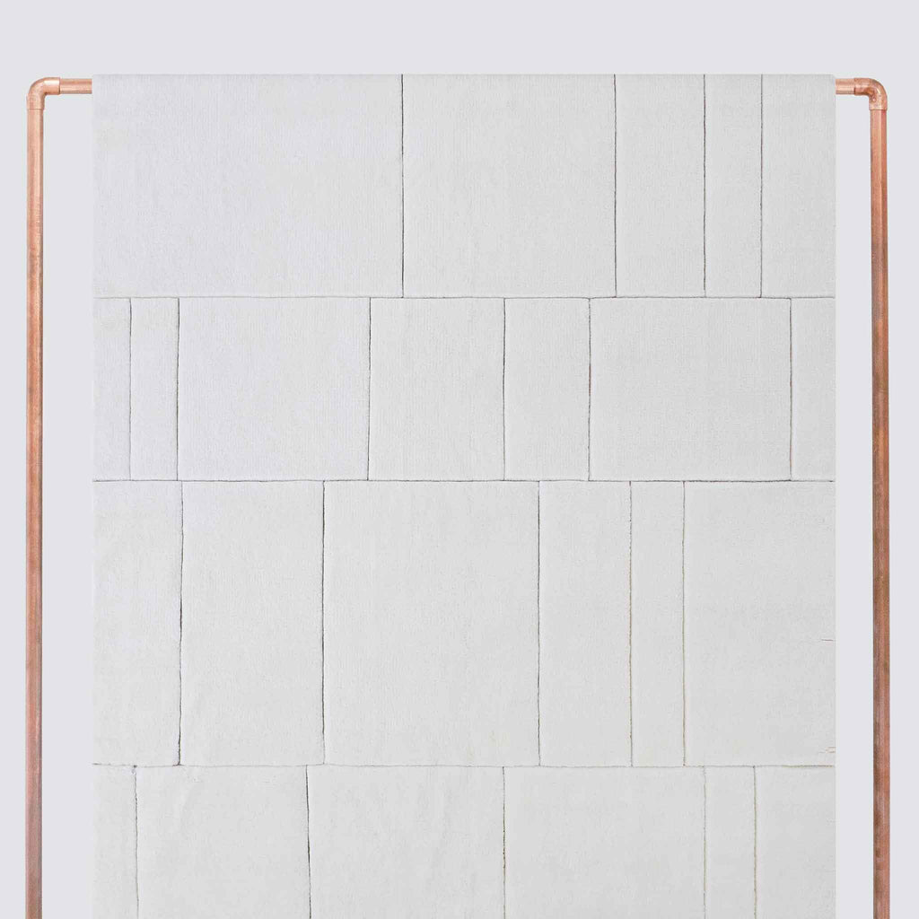 Aria Hand-Knotted Area Rug