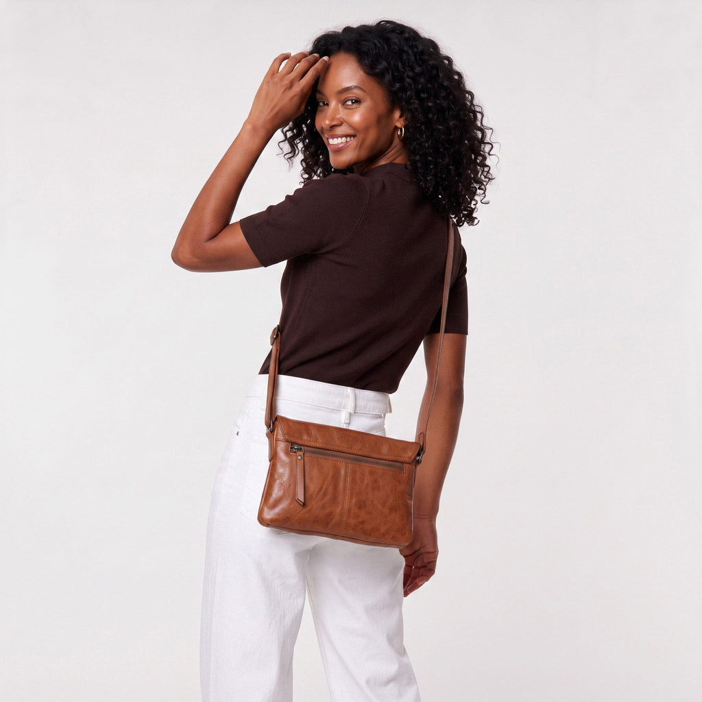 Harbor Leather Crossbody Bag - Image 8