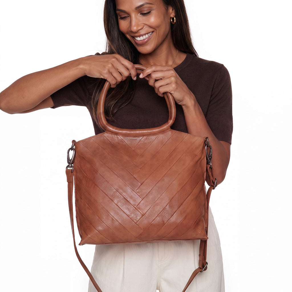 Dalton Leather Crossbody Bag - Image 13