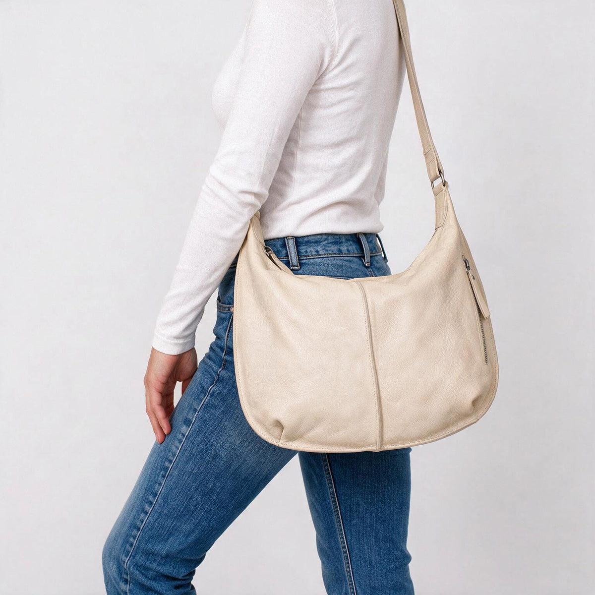 Jackson Leather Crossbody Bag - Image 32