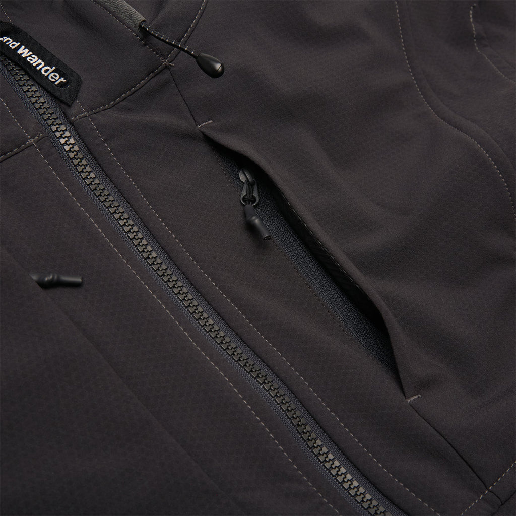 And wander 6 light stretch shell jacket (Charcoal) - Image 4