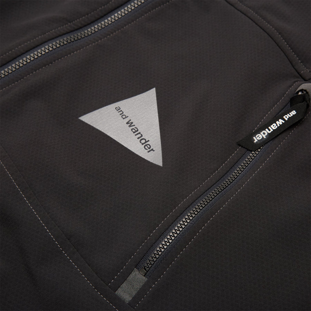 And wander 6 light stretch shell jacket (Charcoal) - Image 5