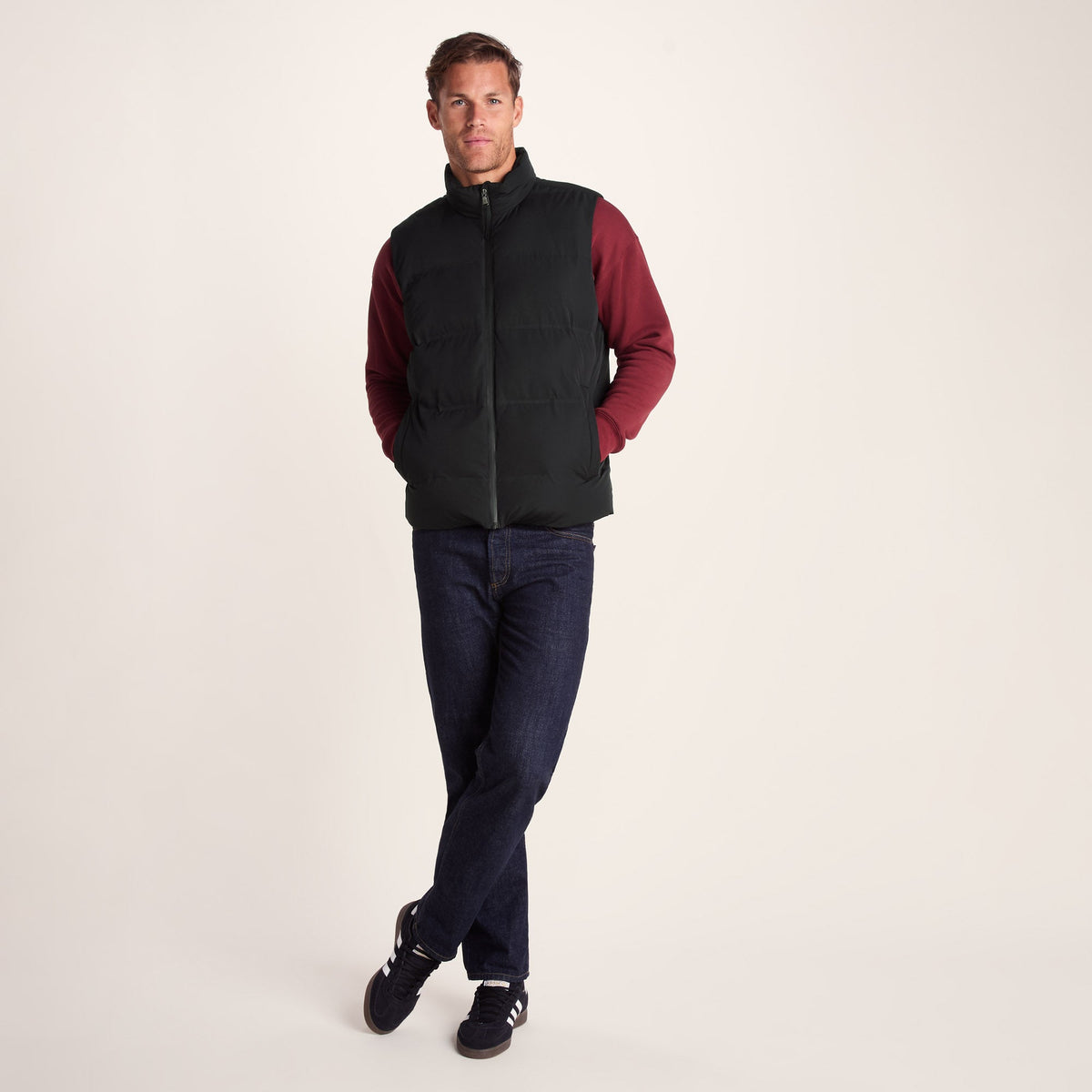 Arton Mens Shower and Wind Resistant Insulated Gilet - Black - Image 4