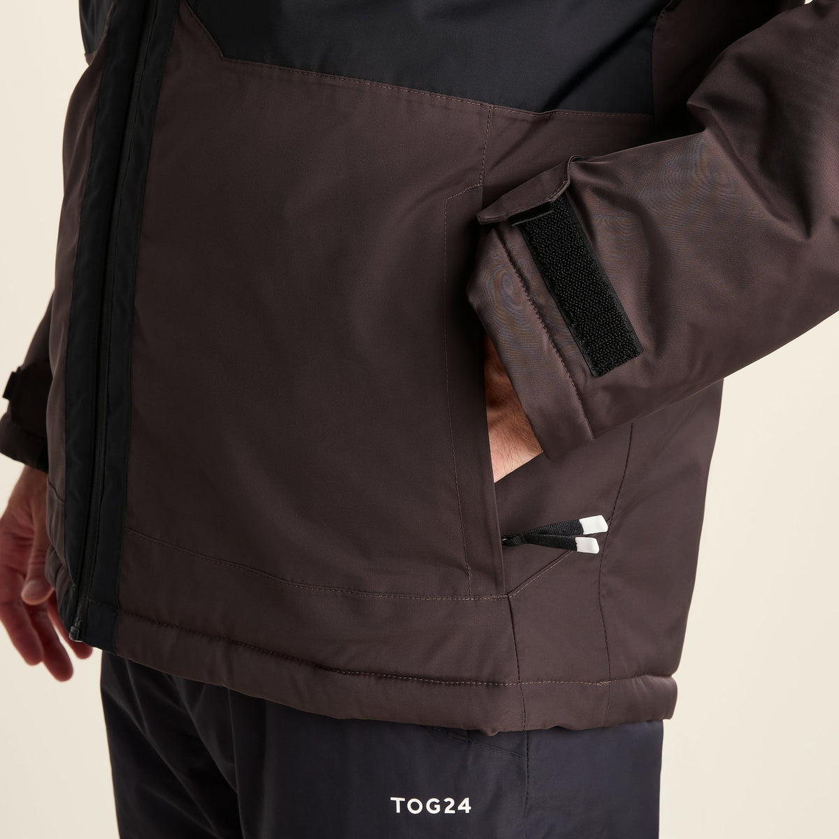 Avoriaz Mens Performance Waterproof Insulated Ski Jacket - Chocolate Brown - Image 8