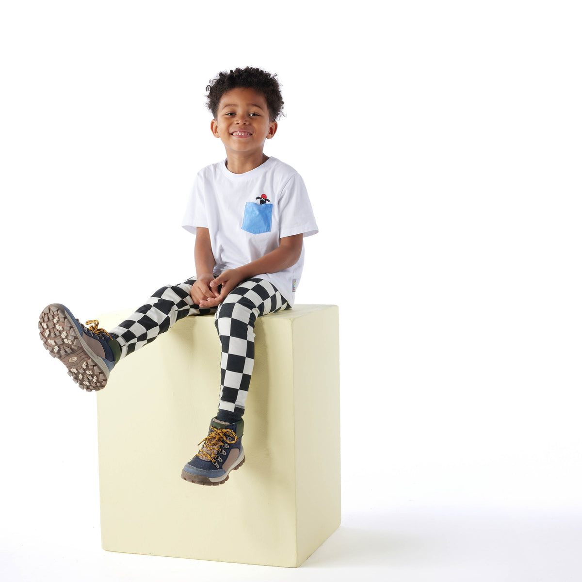 Beltex Kids Shaun the Sheep T-Shirt - White - Image 2