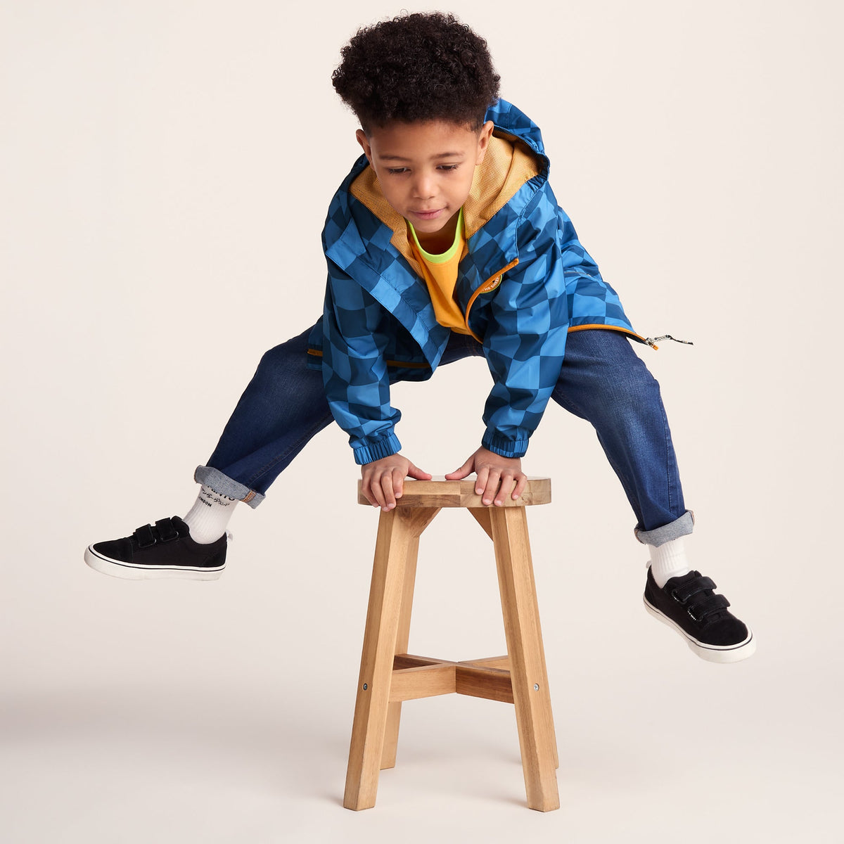 Cohampshire Kids Shaun the Sheep Waterproof Jacket - Bluebell/Night Blue Checkerboard - Image 4