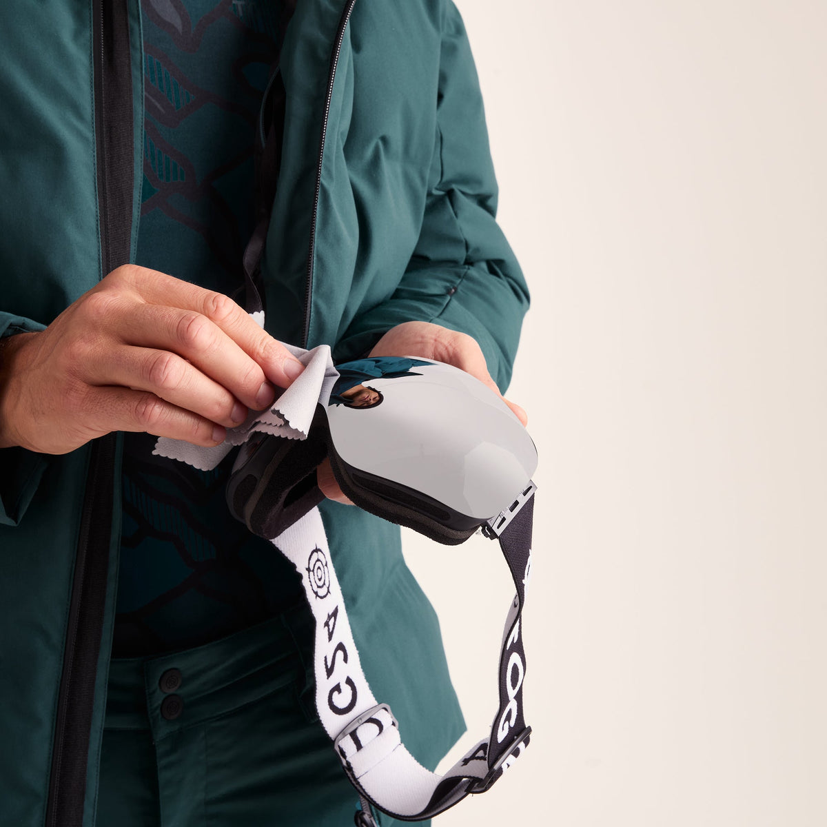 Davos Mens Shower Resistant Insulated Ski Jacket - Dark Turquoise - Image 9