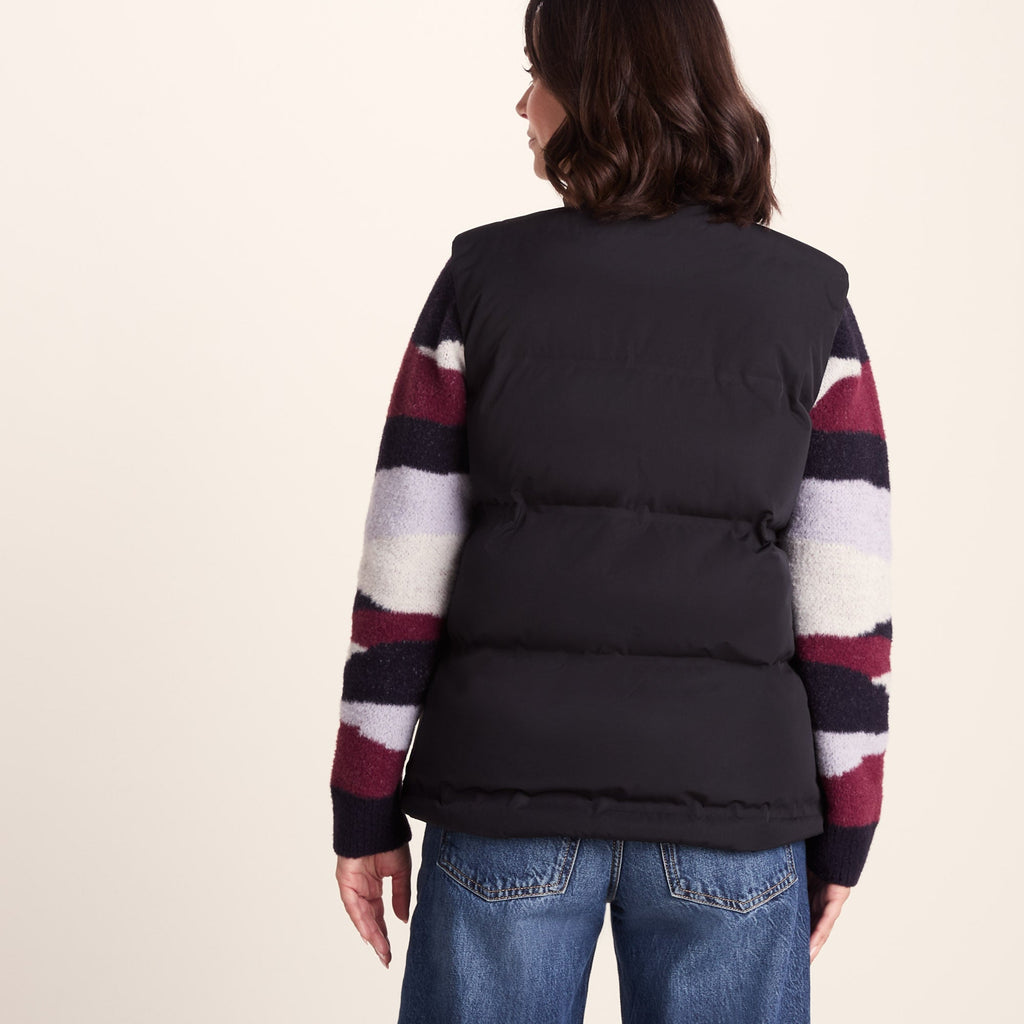 Elyna Womens Shower Resistant Insulated Gilet - Black - Image 3