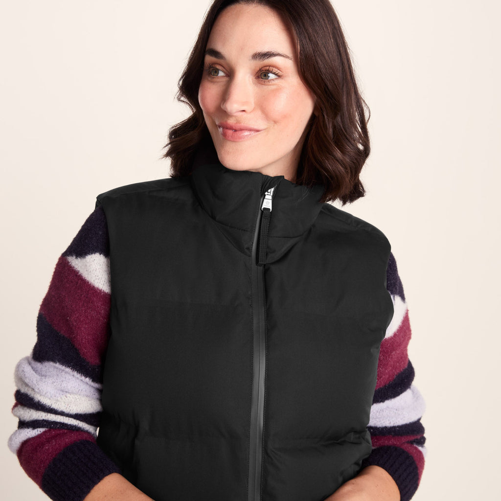 Elyna Womens Shower Resistant Insulated Gilet - Black - Image 5