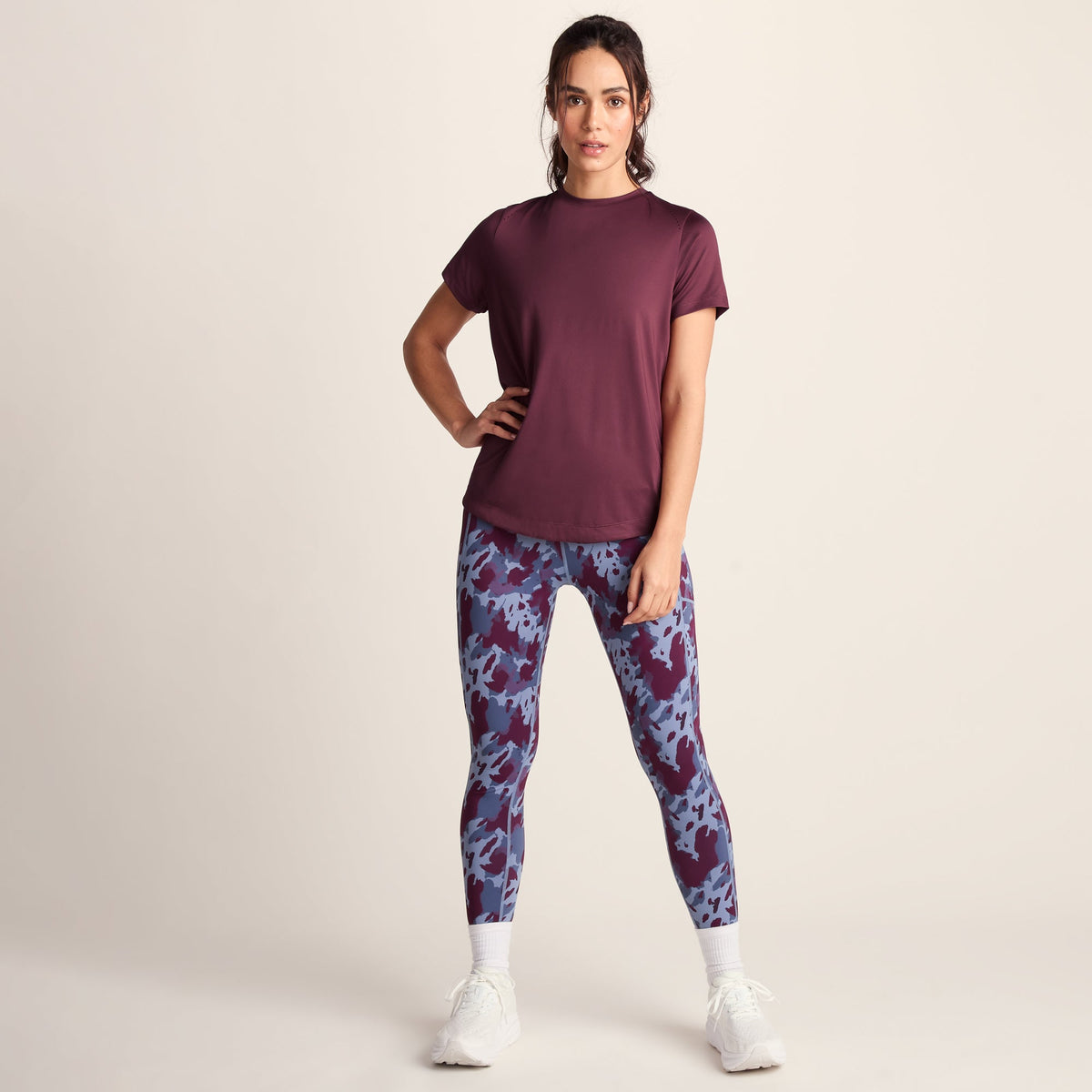 Florrie Womens Performance T-Shirt - Black Raspberry - Image 2