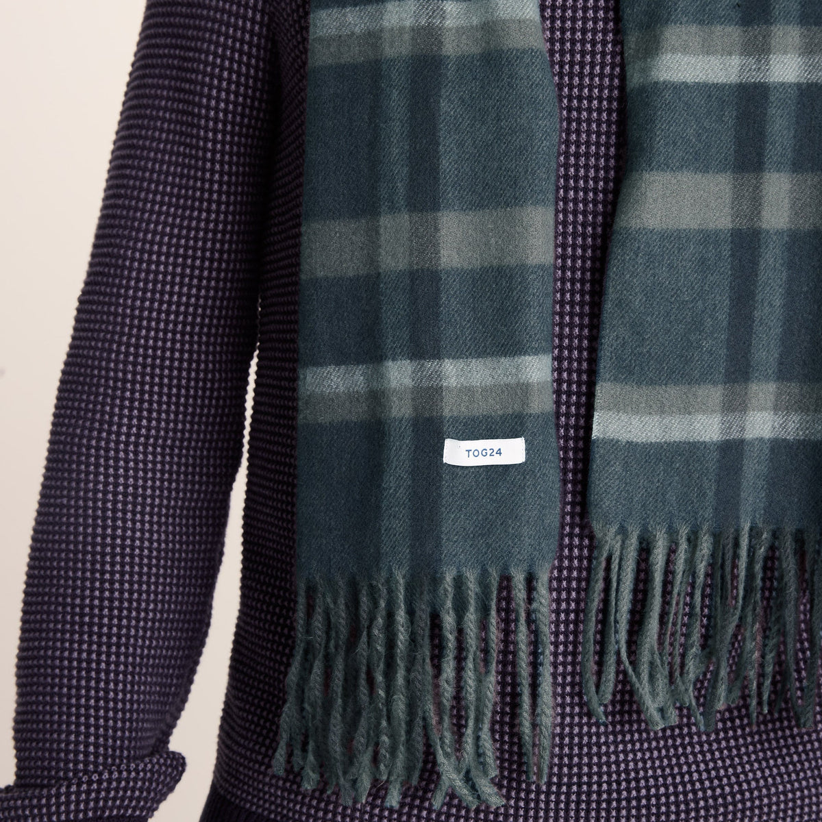 Hayner Woven Scarf - Dark Indigo - Image 3