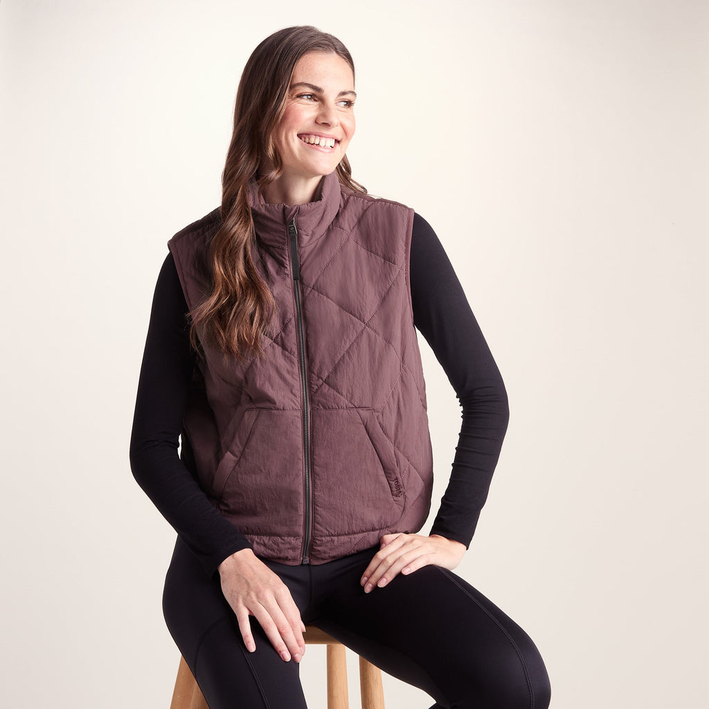 Juni Womens Relaxed Fit Shower Resistant Insulated Gilet - Dark Mauve - Image 5