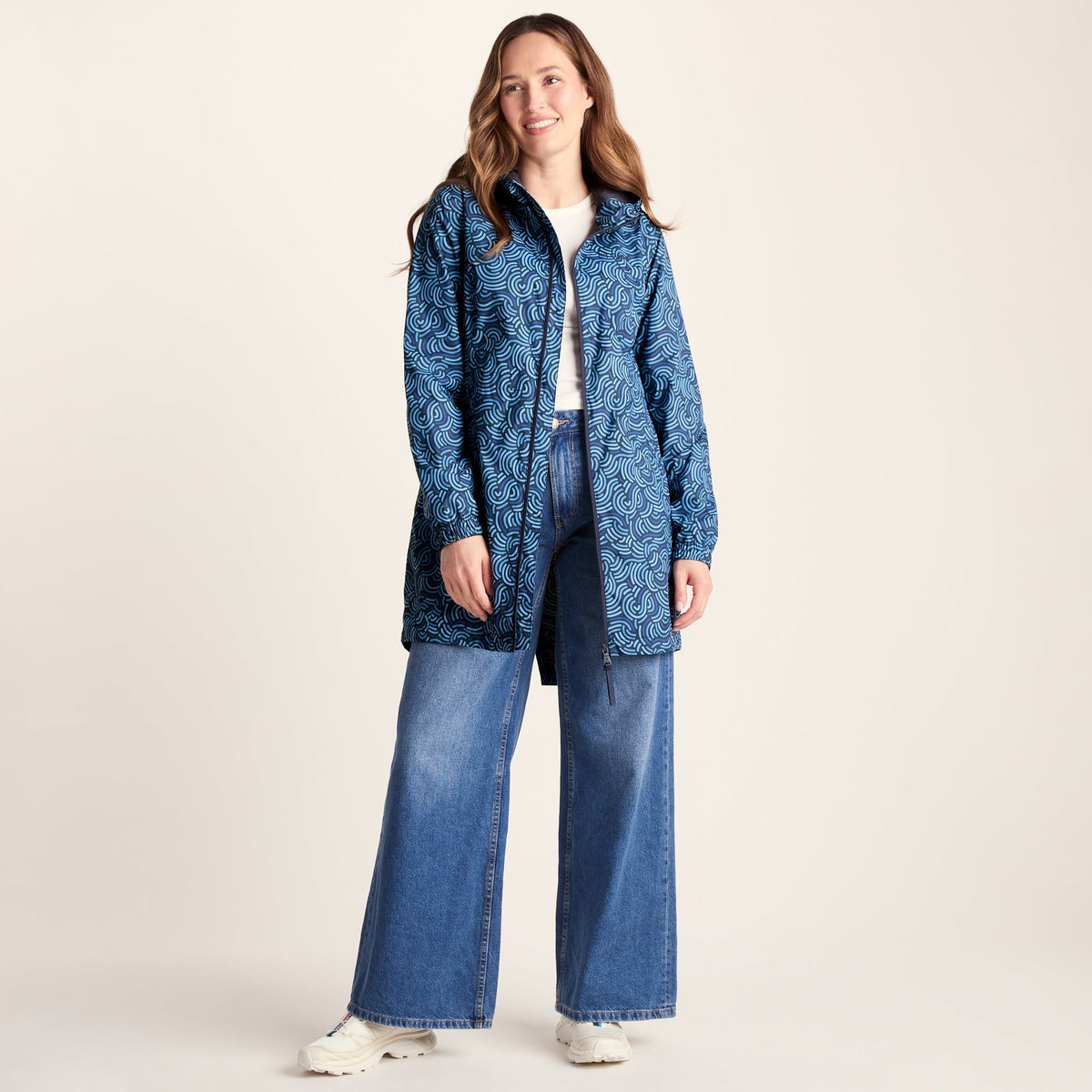 Kilnsey Womens Waterproof Jacket - Smokey Blue Wave Print - Image 2
