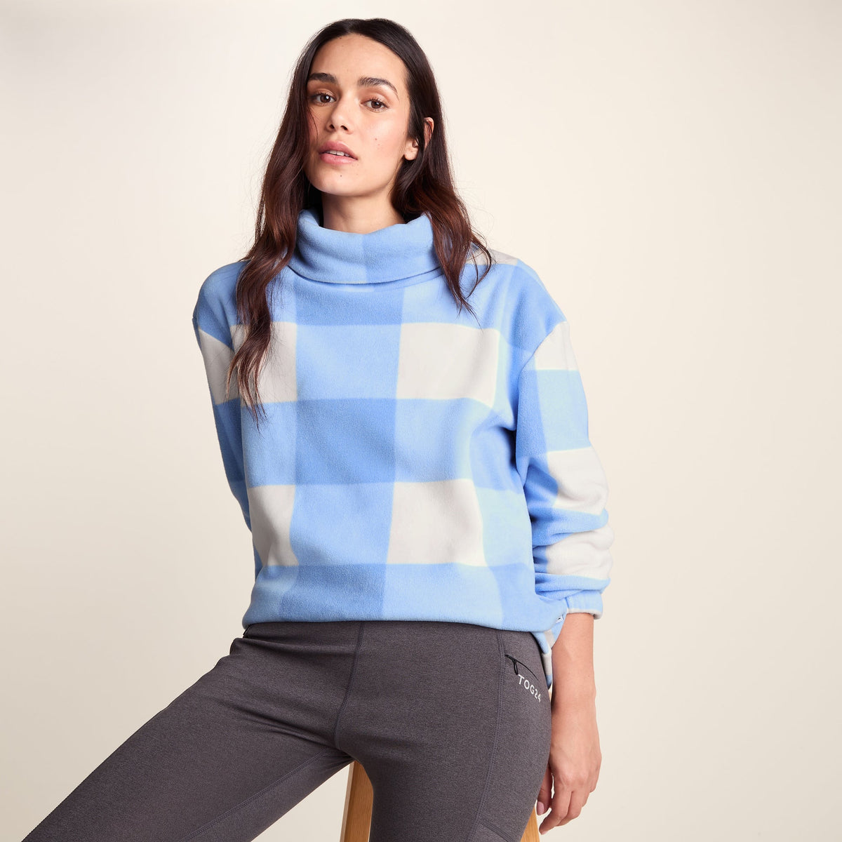 March Womens Relaxed Fit Microfleece Pullover - Powder Blue Gingham - Image 4