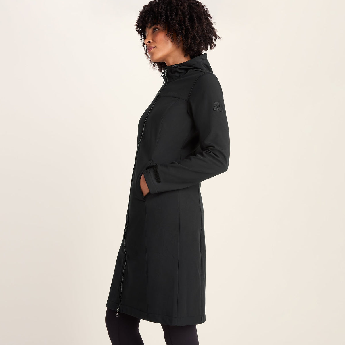 Marina Womens Long Water Resistant Softshell Jacket - Black - Image 6
