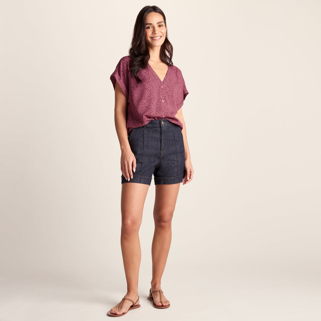 Meredith Womens Short Sleeve Supersoft Blouse - Black Raspberry Wiggle Print - Image 2