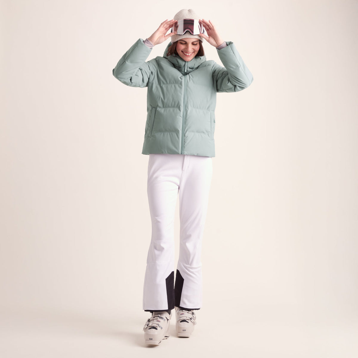 Orelle Womens Insulated Ski Jacket - Mist Grey - Image 2
