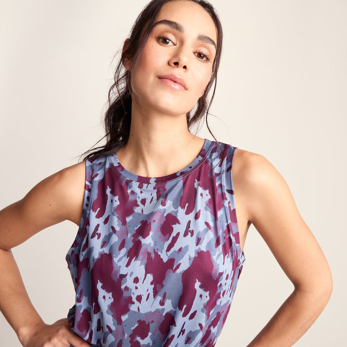 Quinn Womens Performance Vest - Smokey Blue Print - Image 6