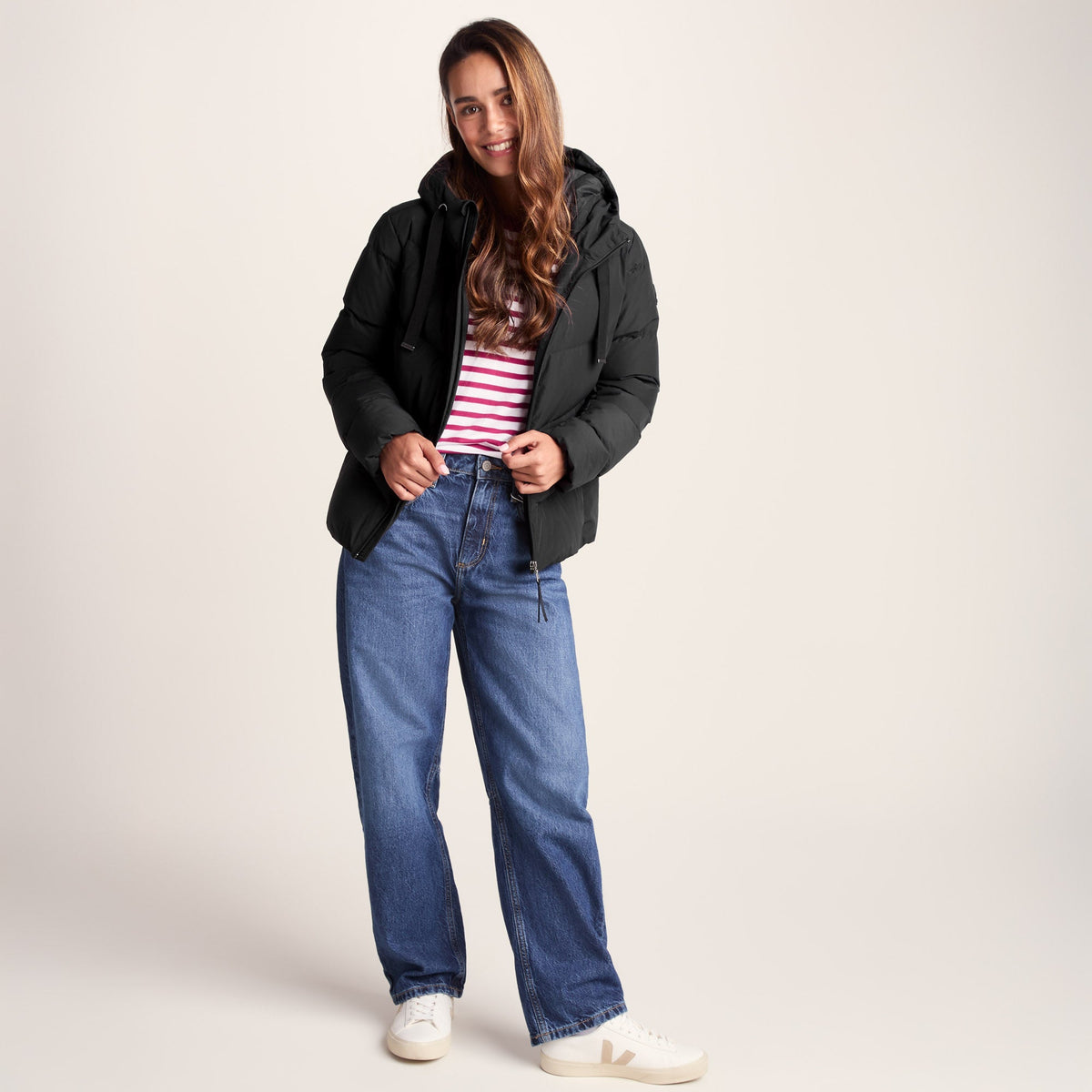 Raleigh Luxe Womens Shower Resistant Down Insulated Jacket - Black - Image 3