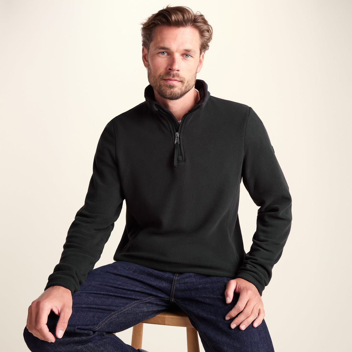 Revive Mens Quarter Zip Fleece - Black - Image 4