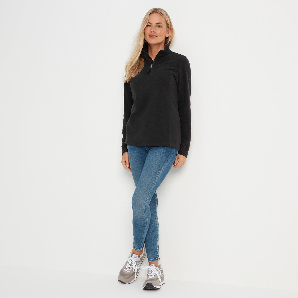Revive Womens Quarter Zip Fleece - Black - Image 5