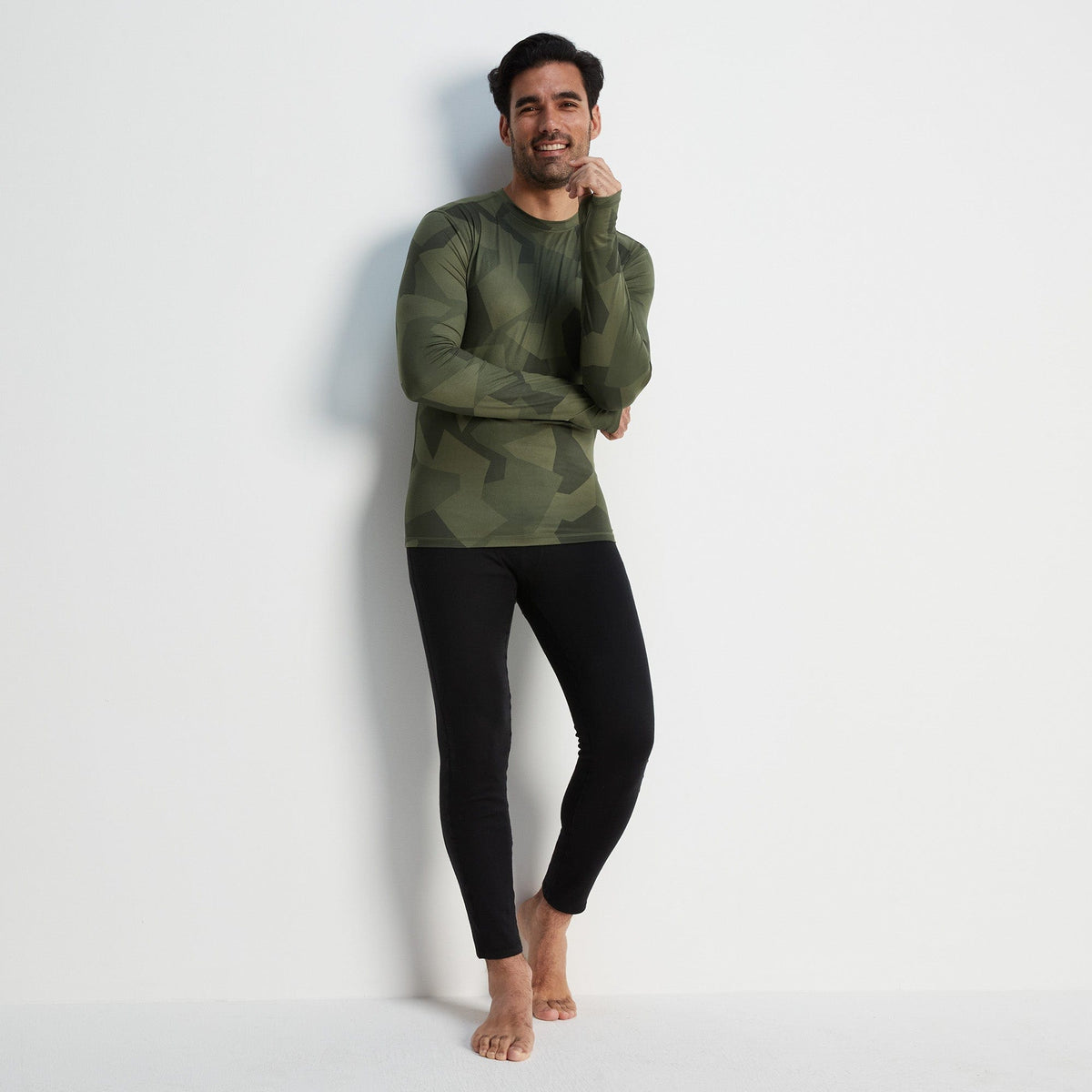 Snowdon Mens Thermal Crew Neck Base Layer - Khaki Camo Print - Image 5