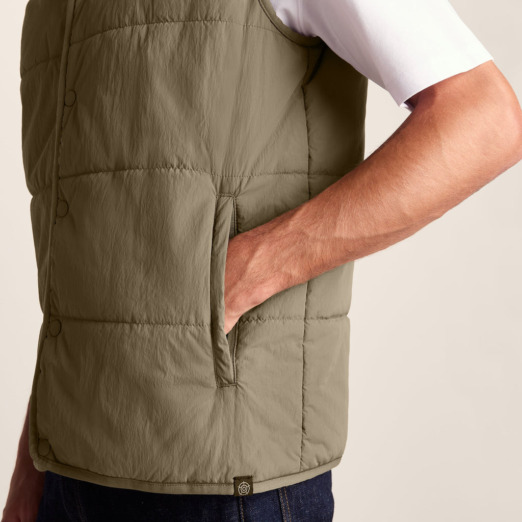 Sutterby Mens Shower Resistant Insulated Gilet - Mushroom - Image 8