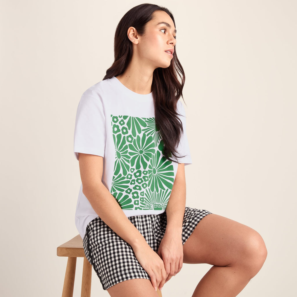 Trissy Womens Premium Supersoft Relaxed Fit T-Shirt - Optic White/Green - Image 4