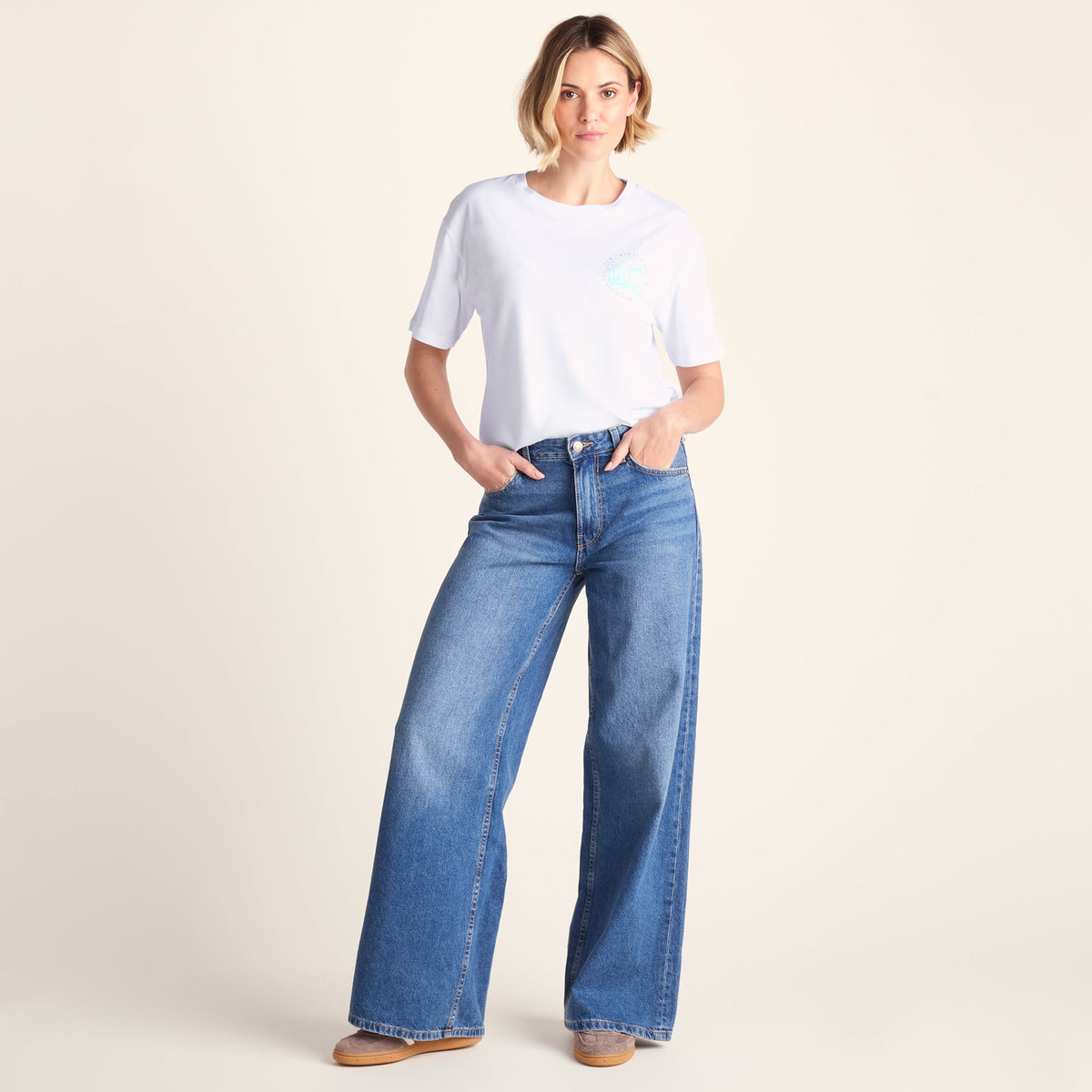 Yorkshire Womens 100% Cotton Supersoft Relaxed Fit T-Shirt - Optic White - Image 2
