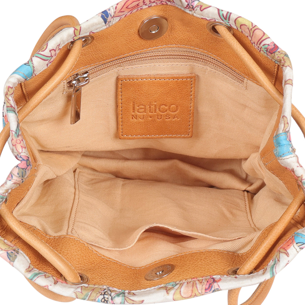 Cassidy Leather Crossbody Bag - Image 12