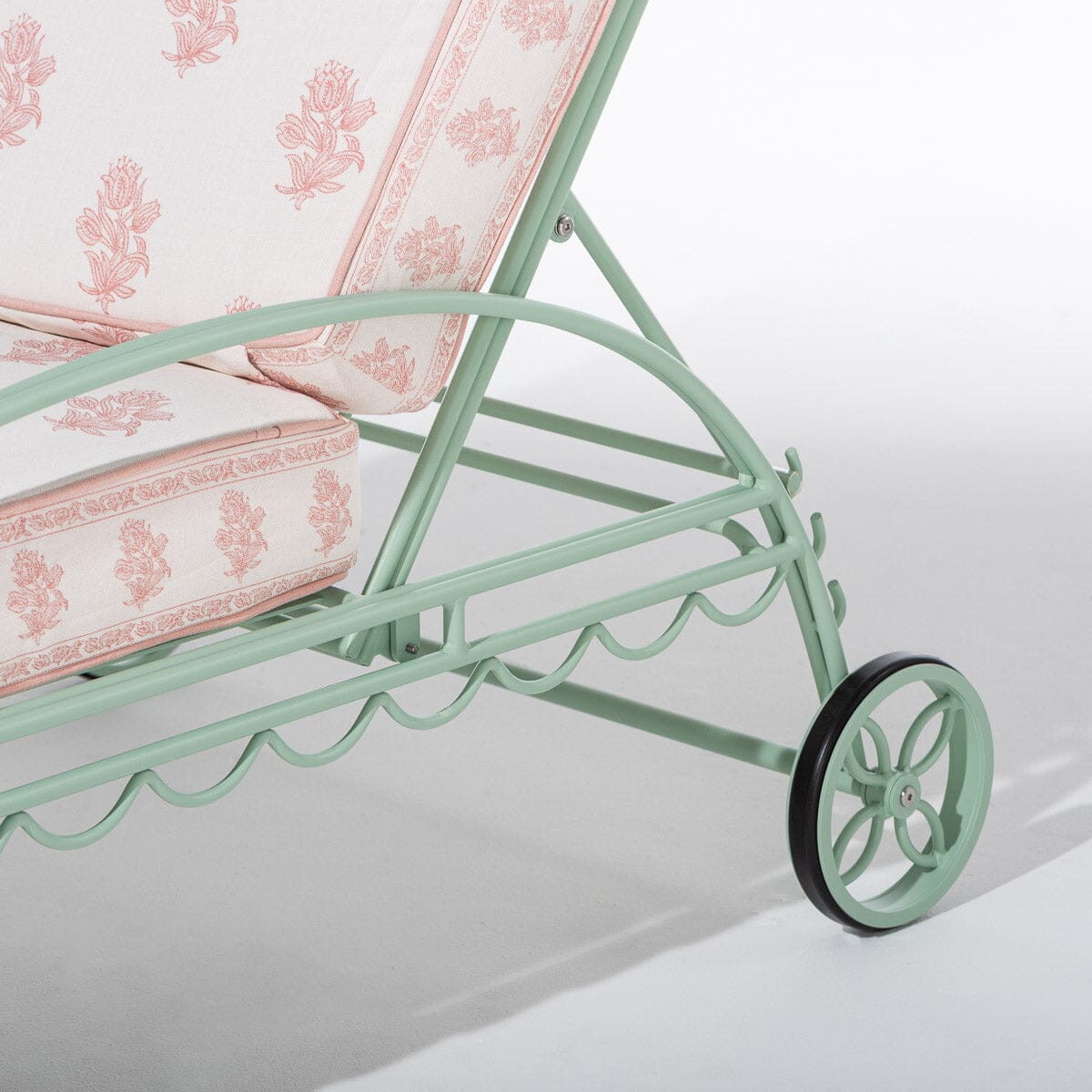 The Al Fresco Sun Lounger by Amanda Lindroth - Image 7