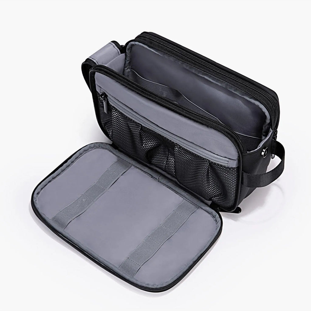 On-road Toiletry Bag - Image 11