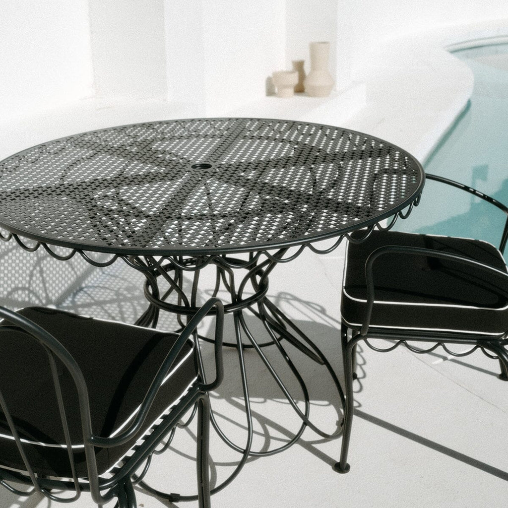 The Al Fresco Round Dining Set - Image 6