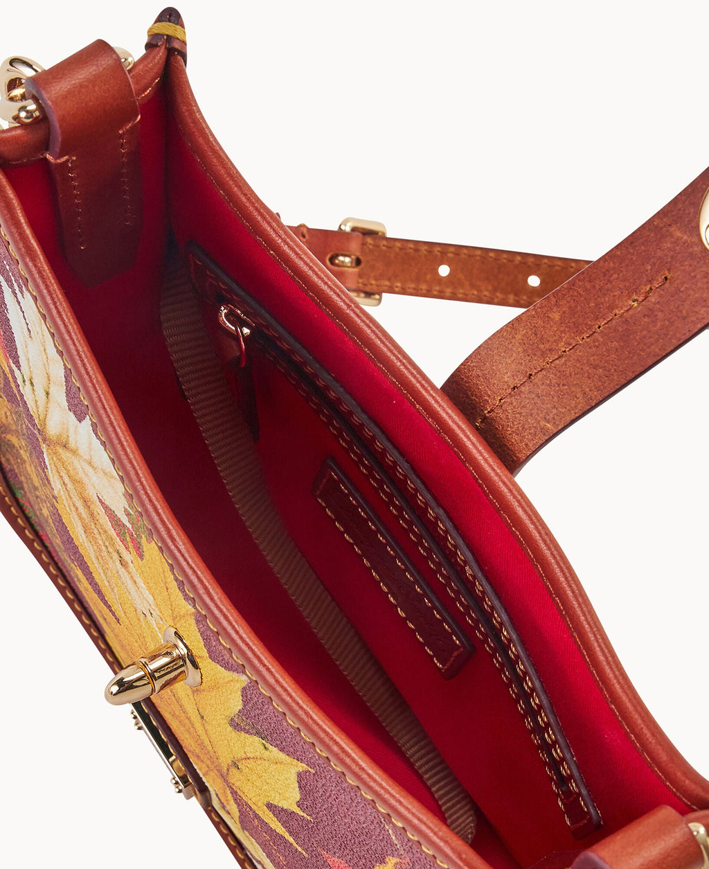 Maple Leaf Small Messenger - Image 13