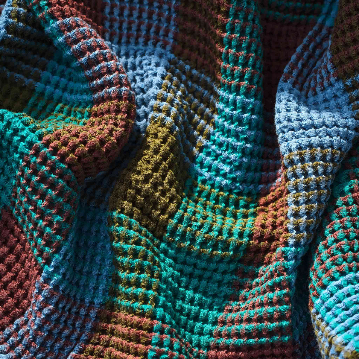 Dreamweave Waffle Throw Blanket - Image 98