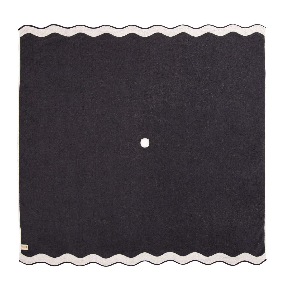 The Beach Blanket - Image 5