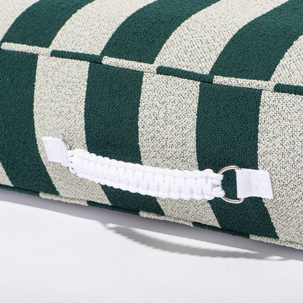 The Pool Lounger - Image 4