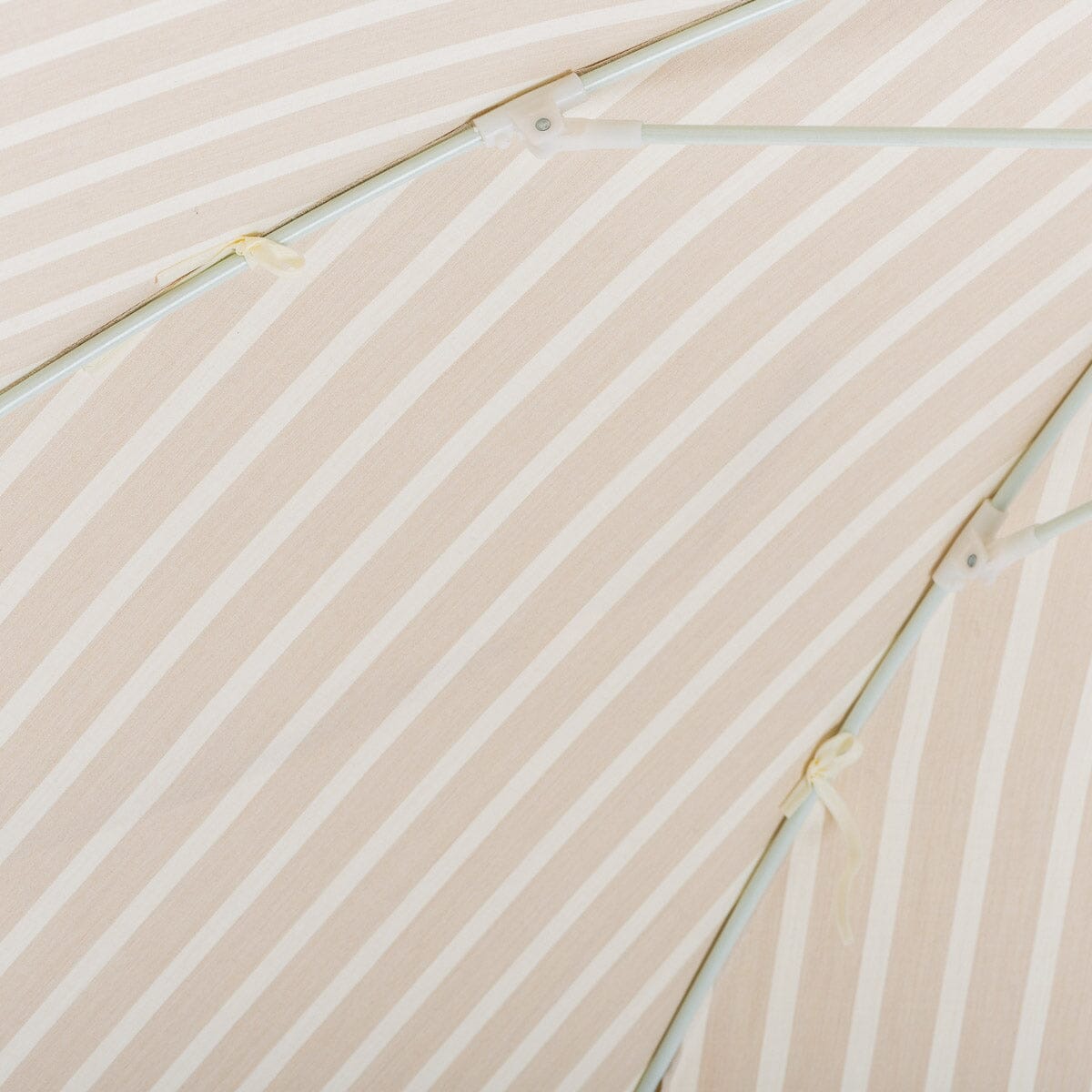 The Club Umbrella - Image 7