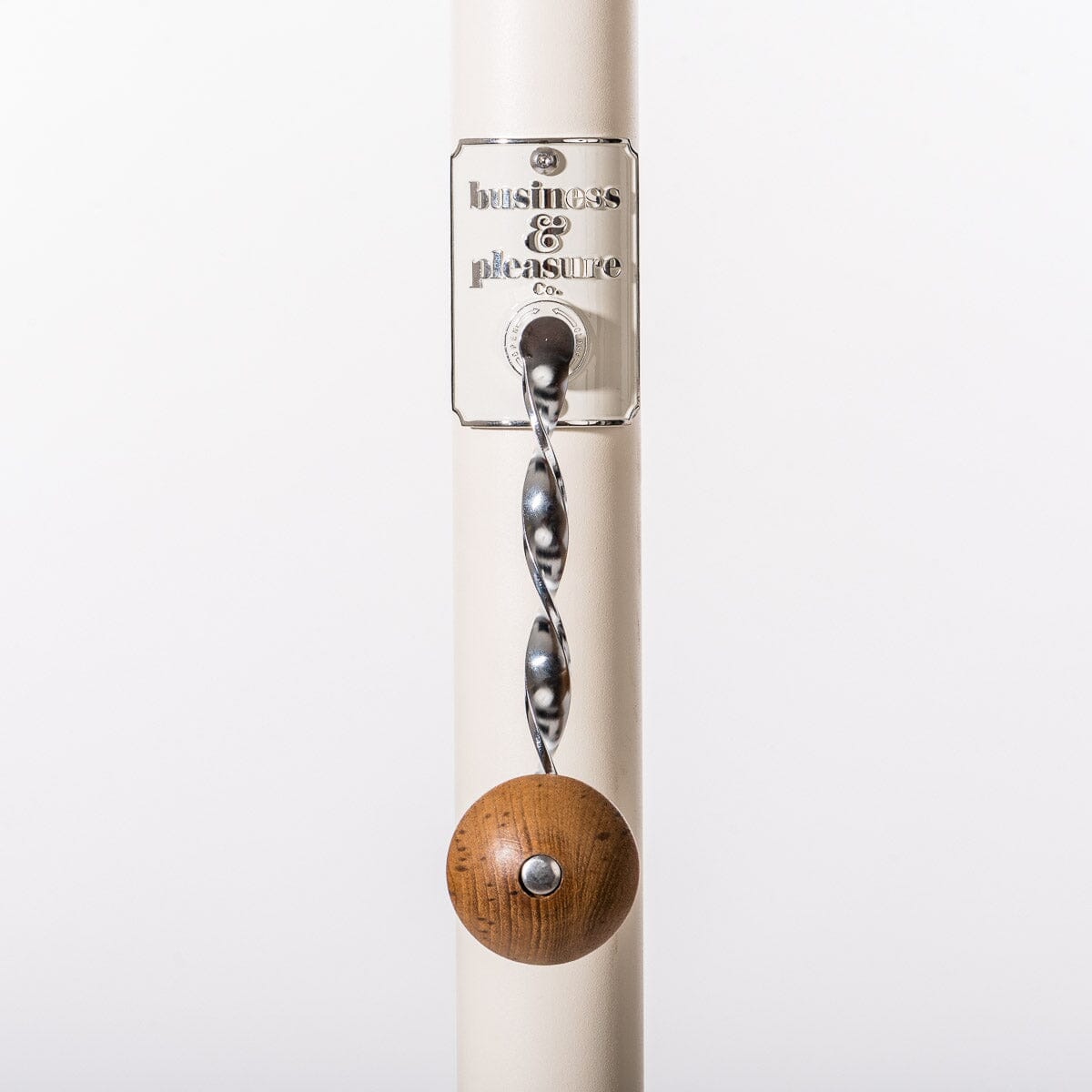The Resort Market Umbrella - Image 8