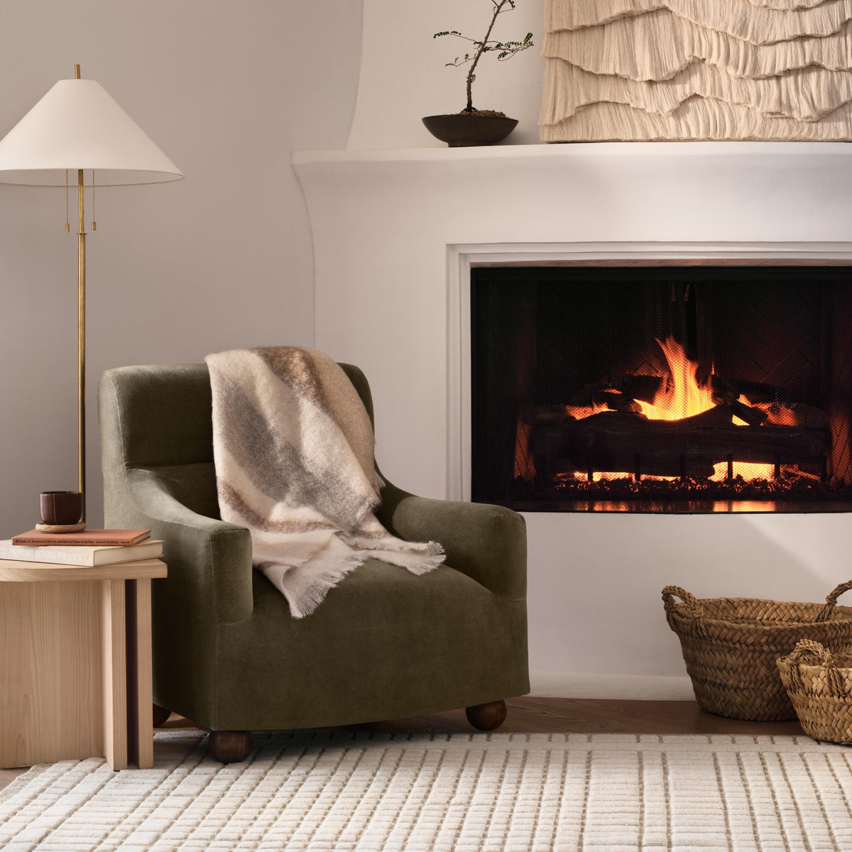 Delaney Mohair Throw - Image 4
