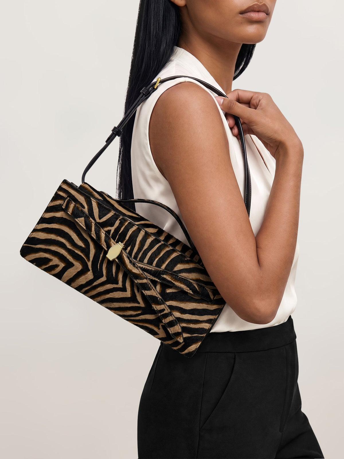 Ziger Veronica Beard Dash Clutch - Image 6