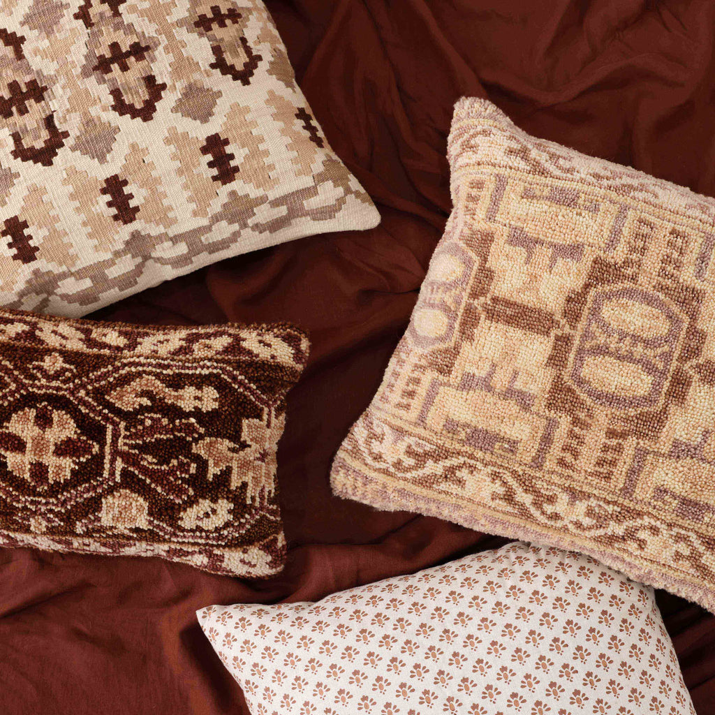 Hana Hand-Knotted Pillow - Image 5