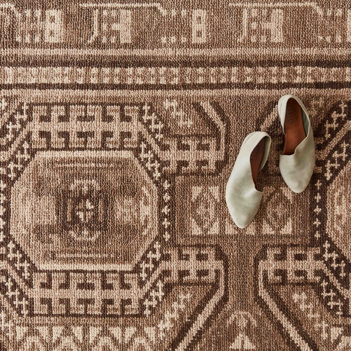 Harita Hand-Knotted Area Rug - Image 2